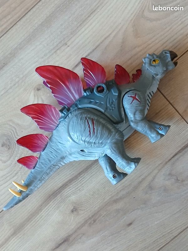 Figurine Dinosaure articulée et sonore (image 6)