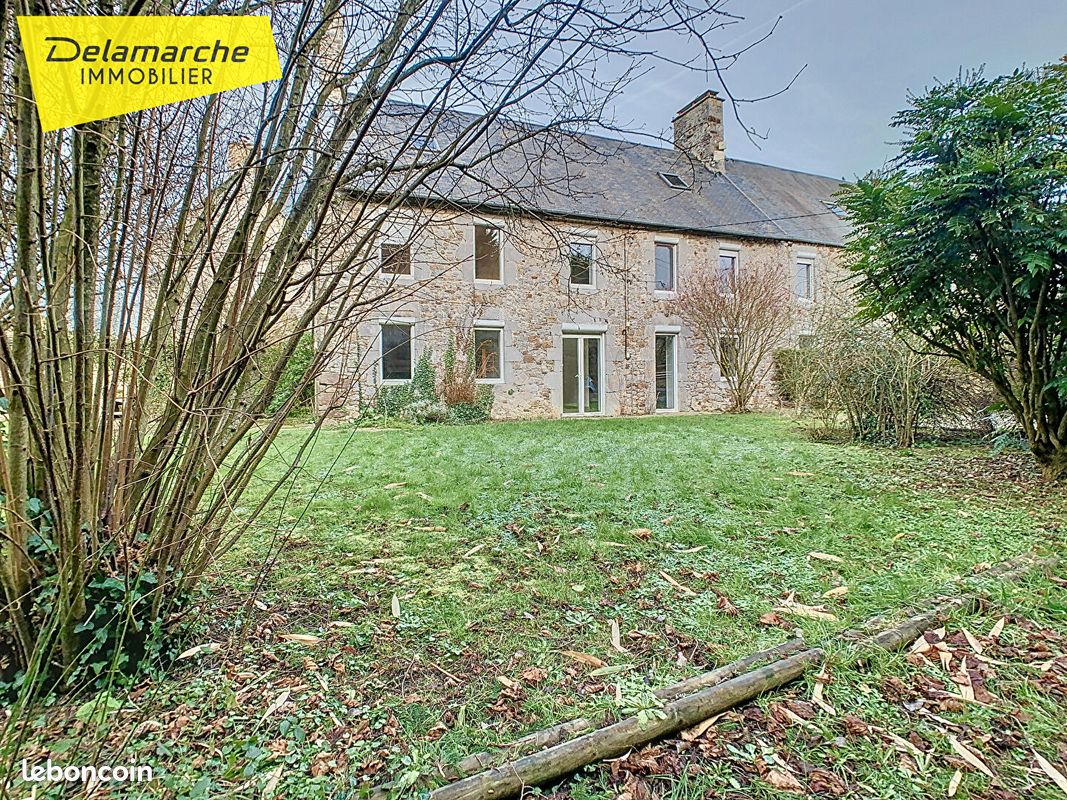 Maison 5 pièces 172 m² · à Orval sur Sienne · 172 m² · 805 €