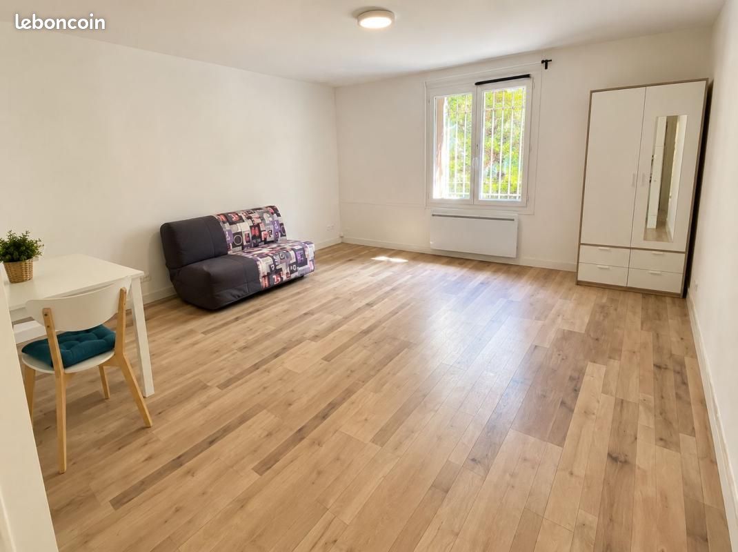 Appartement 1 pièce 37 m² · à Nîmes · 37 m² · 69 000 €