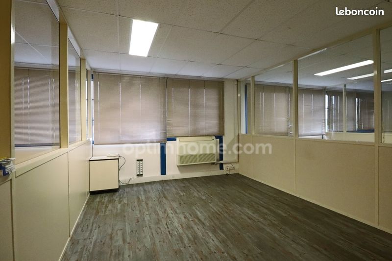 Bureaux 250 m² (image 7)