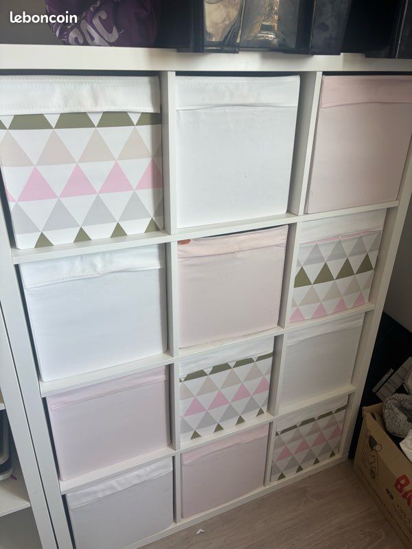 Kallax 12 cases (image 1)