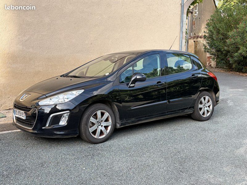 Peugeot 308 1,6 hdi 112 Féline BVM6 (image 1)