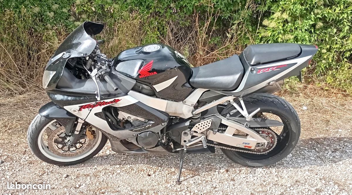 Honda Cbr 929 rr Fireblade SC44 (image 2)