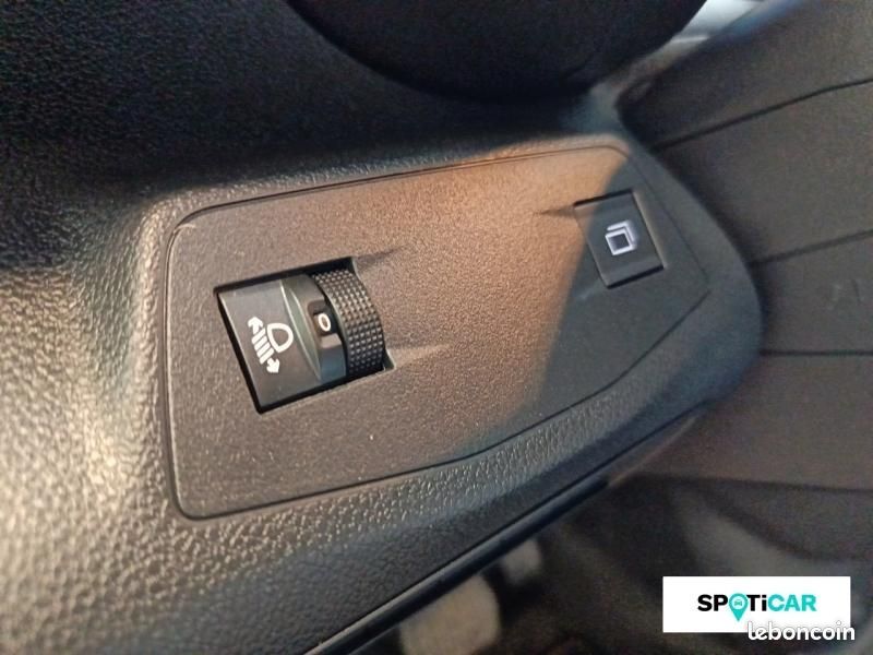 Citroen Berlingo Taille M - 1.5 BlueHDi 130ch S&S MAX EAT8 5 places (image 16)