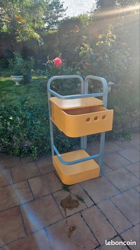 Petit meuble sympa et dynamique (image 2)