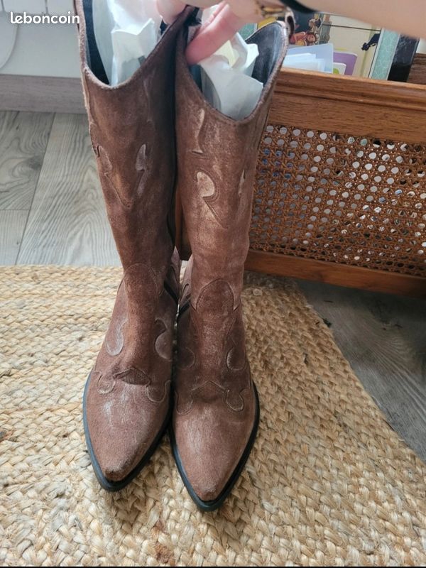 Bottes Santiags daim (image 3)