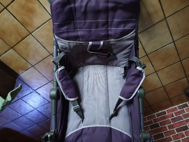 Sucette violette, équipement bébé d'occasion sur Leboncoin