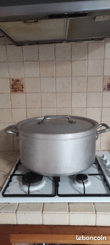 Marmite Alu marque bourgeat 25 litres (image 1)