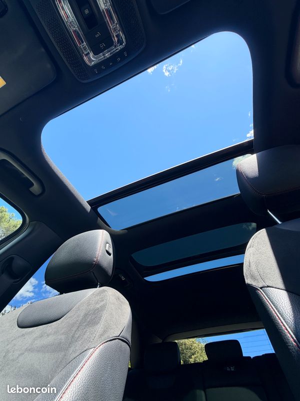 Mercedes Classe B 200 AMG Line - Toit Ouvrant / Cam 360 / Réalité Augmentée (image 8)