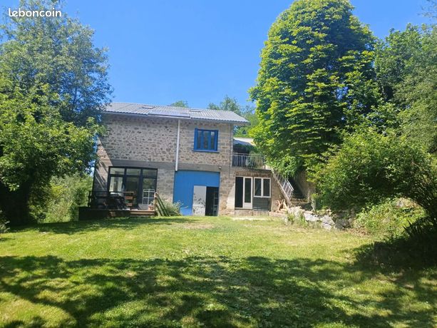 Propriété 9 pièces 168 m²