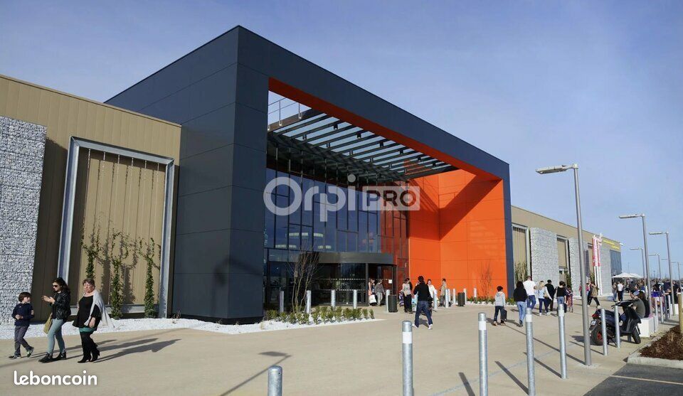 Local commercial 179 m² (image 3)