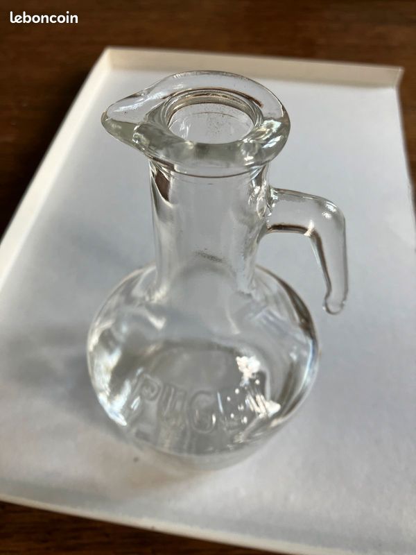 Petit pichet de verre 20 cl « Huile Puget » (image 1)