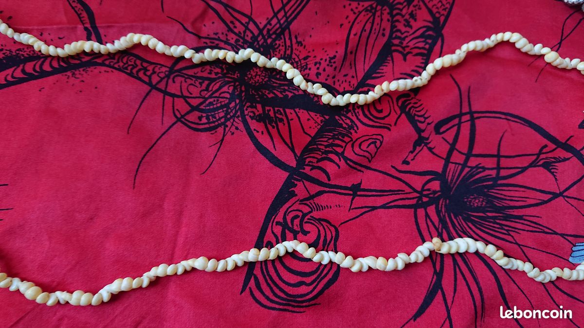 Lot de 4 colliers vintage en coquillages – Années 70/90 – Fait main (image 4)