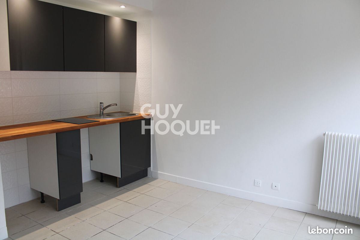 Appartement 1 pièce 17 m² · à Rambouillet · 17 m² · 525 €