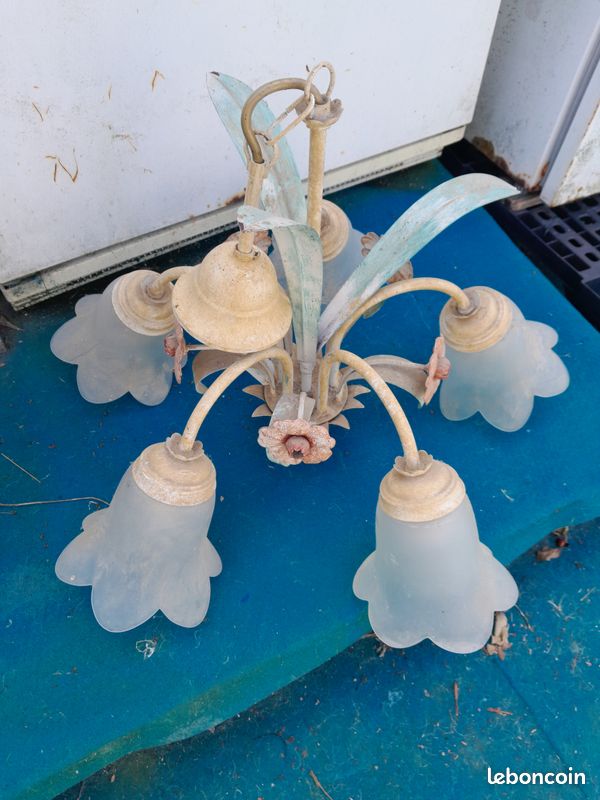 Lustre tulipe (image 1)