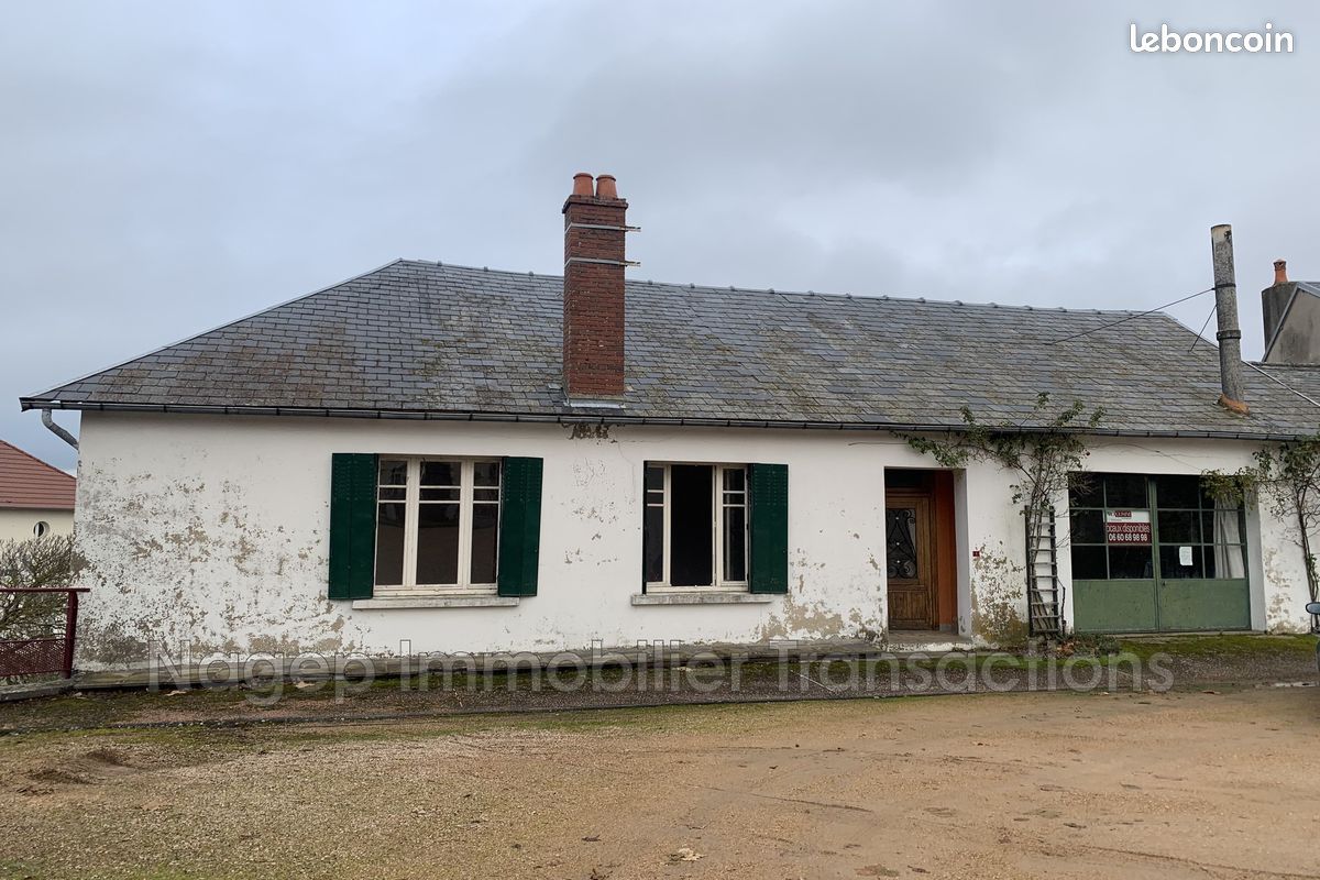 Maison 3 pièces 226 m² · à Servant · 226 m² · 79 900 €