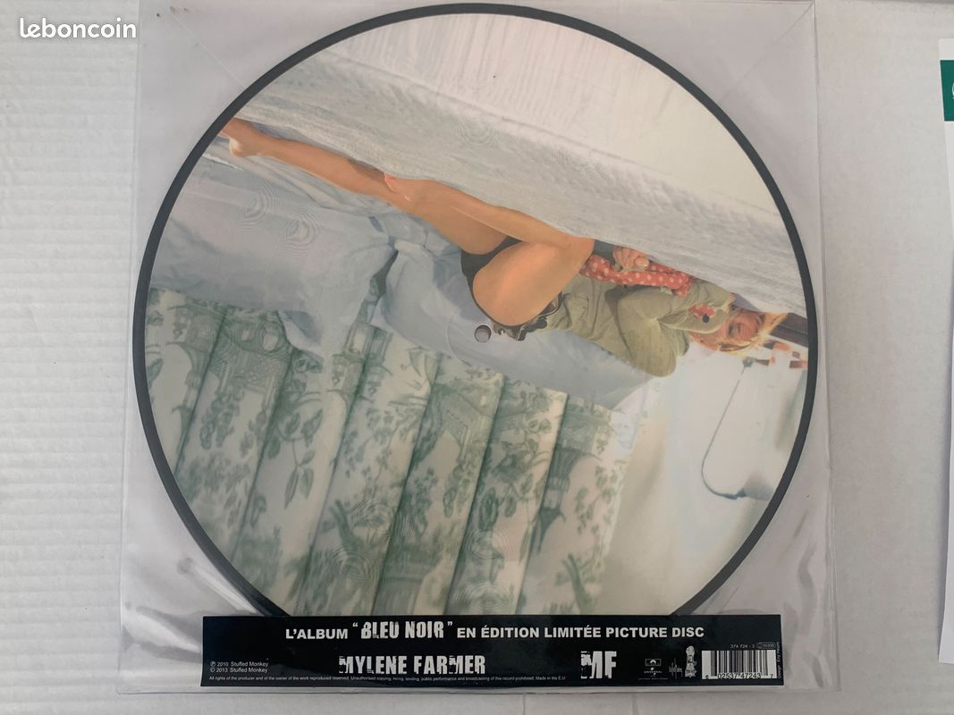 Mylène Farmer picture Bleu Noir (image 2)