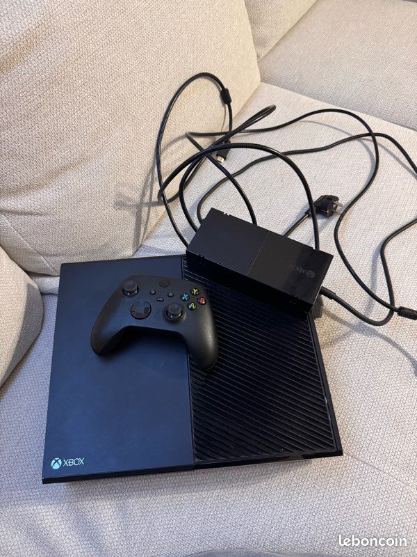 Xboxes (image 2)