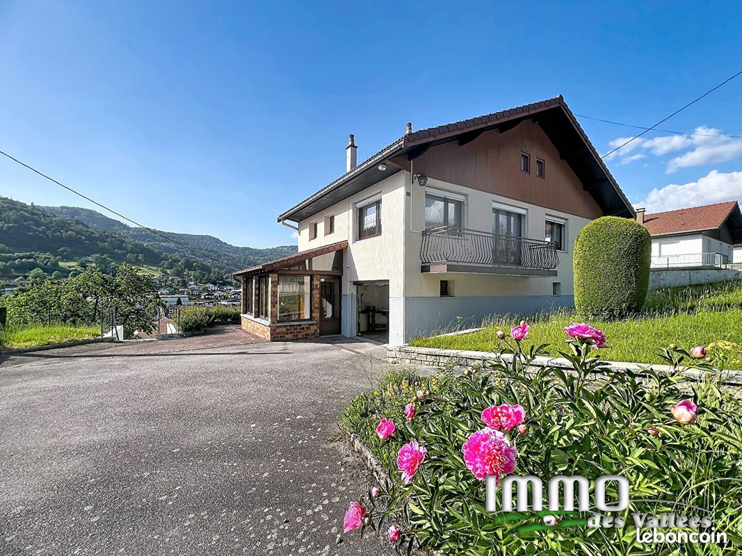Maison 4 pièces 178 m² · à Cornimont · 178 m² · 129 000 €