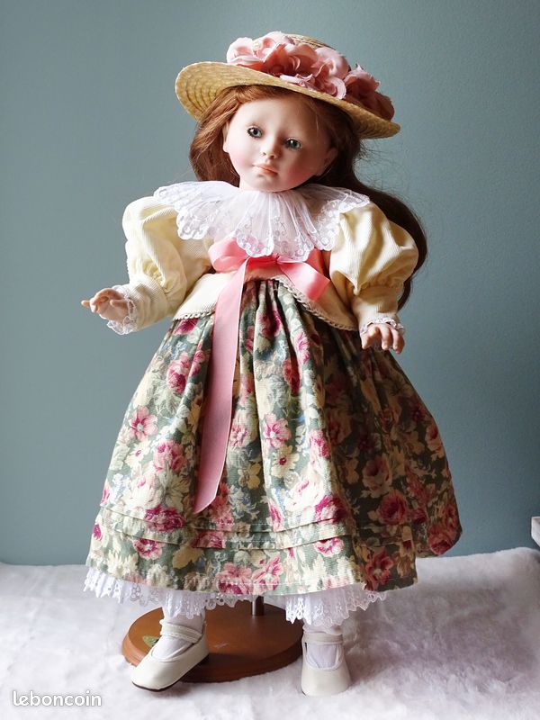 Belle poupée Corolle Dorothée collection de 1991