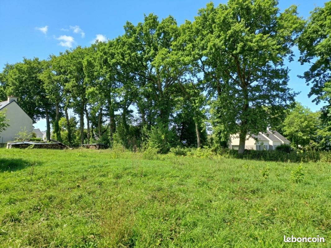 Terrain 400 m² · à Plélan-le-Petit · 42 000 €