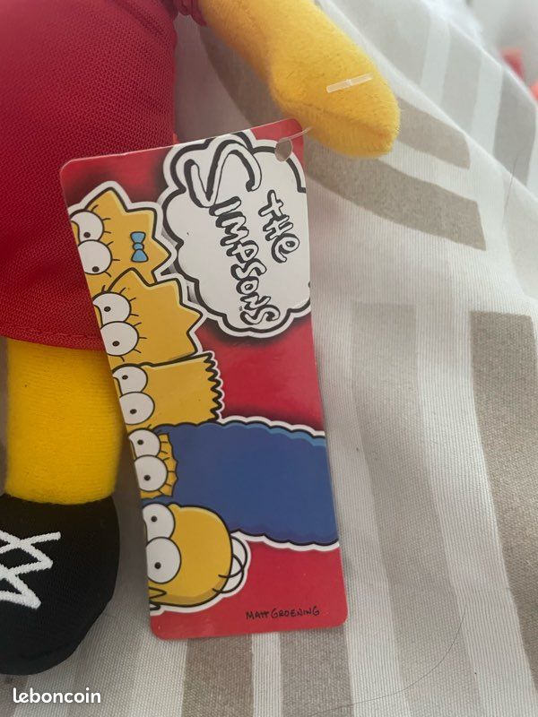 Figurine Lisa simpson (image 2)