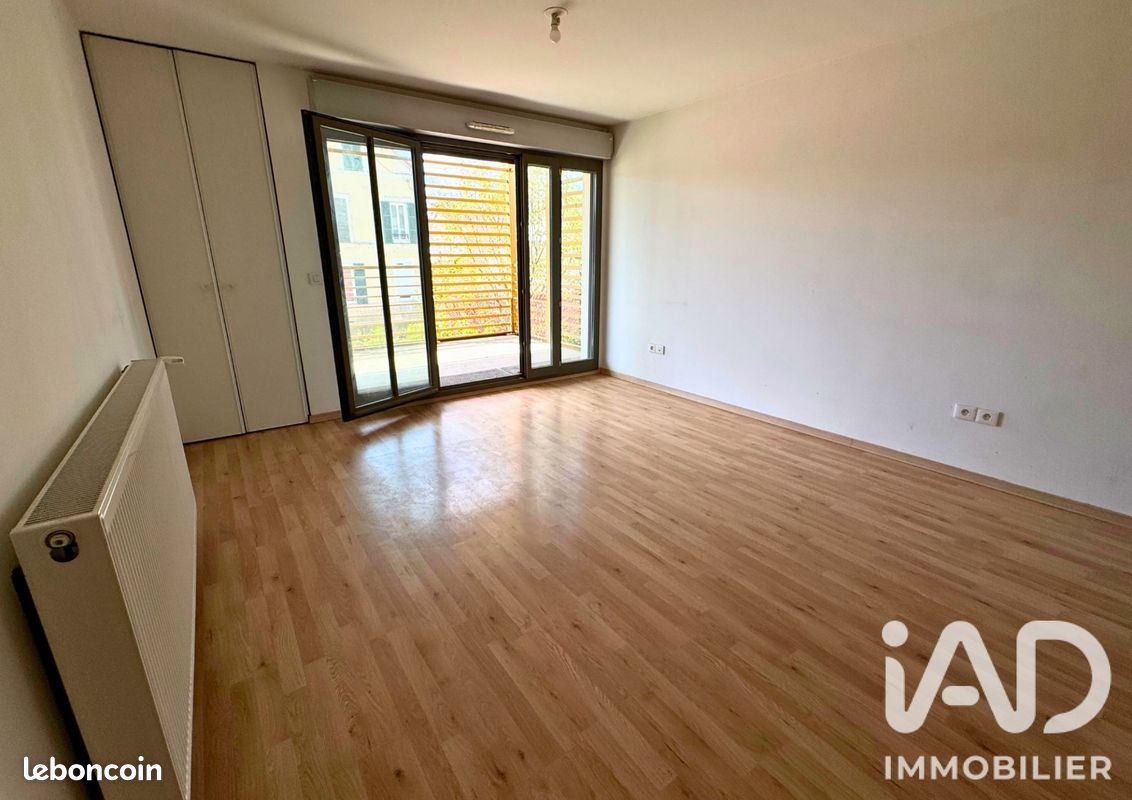 Appartement 3 pièces 62 m² · à Poissy · 62 m² · 283 000 €