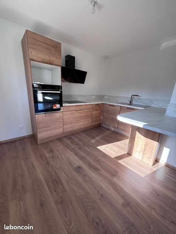 Maison 3 pièces 70 m² · à Charnay-lès-Mâcon · 70 m² · 220 000 €
