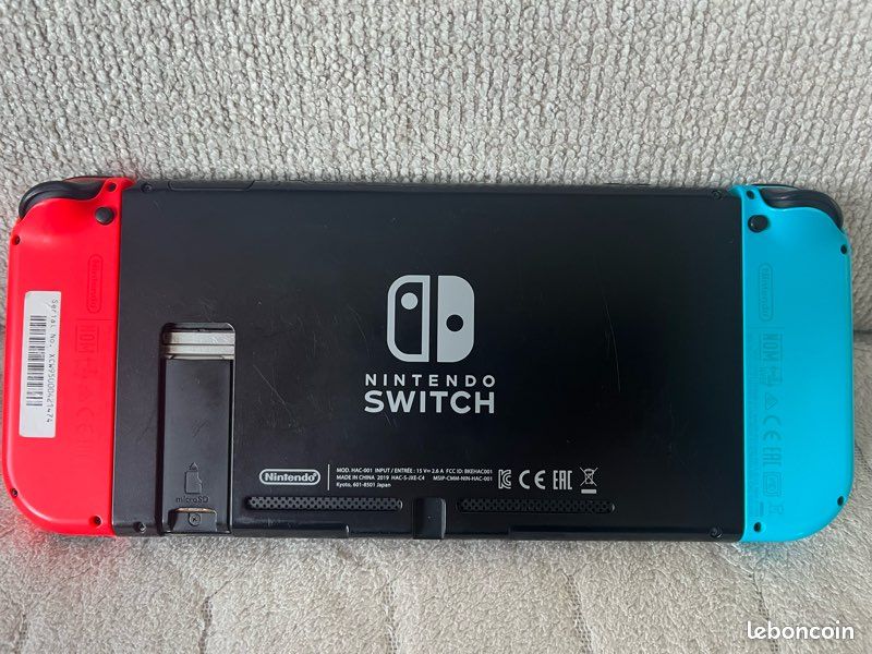 Nintendo Switch 1 - v1 avec Dock et chargeur (image 4)