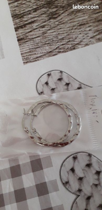 Bijoux divers (image 1)