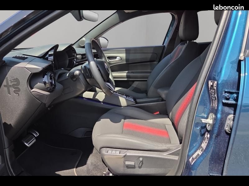 Alfa romeo Junior 1.2 Ibrida 136ch Premium DCT6 Q4 (image 12)