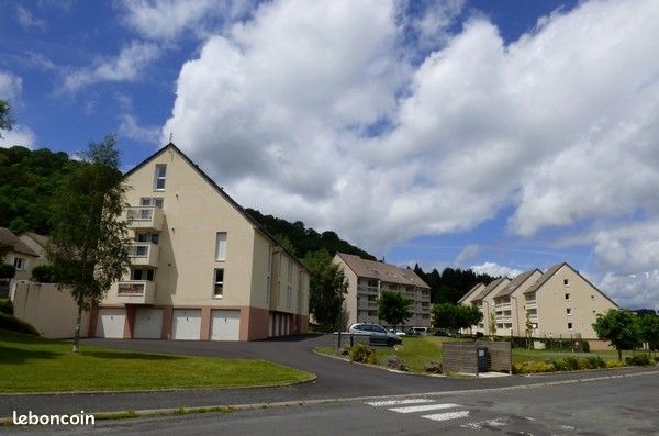 Appartement 4 pièces 73 m² · à Riom-Ès-Montagnes · 73 m² · 613 €/mois