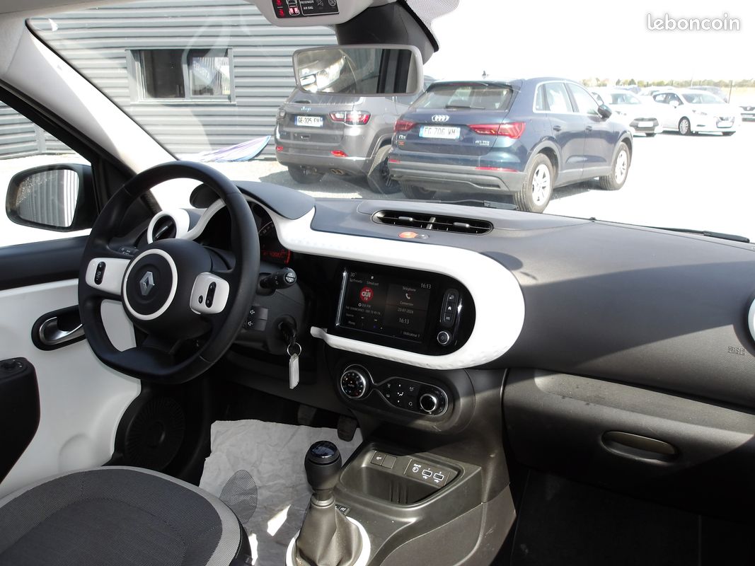 Renault TWINGO 1.0 SCE 65ch 21ZEN (image 8)