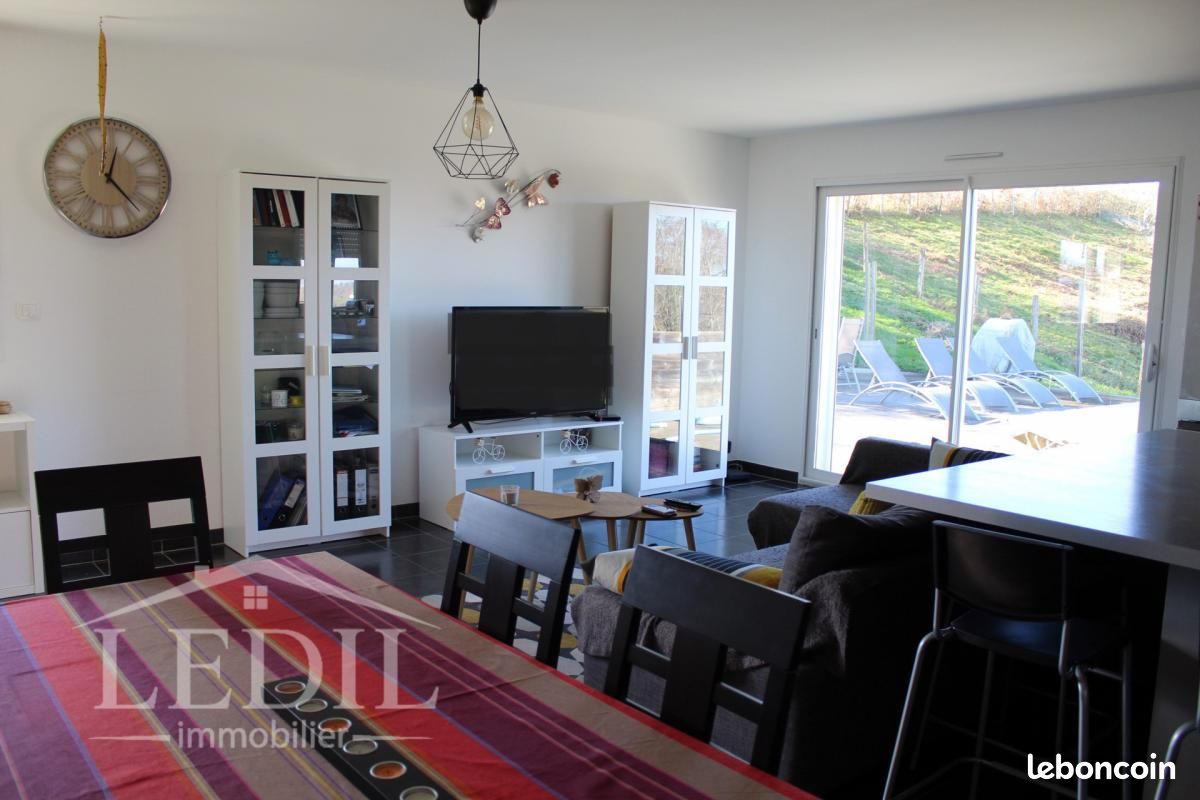 Maison 5 pièces 205 m² - Oloron-Sainte-Marie 64400 (image 3)