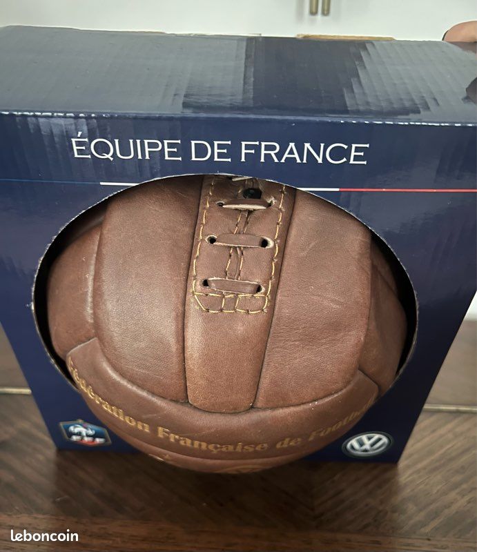 [COLLECTOR] Ballon de foot vintage Équipe de France- Neuf en boîte (image 4)