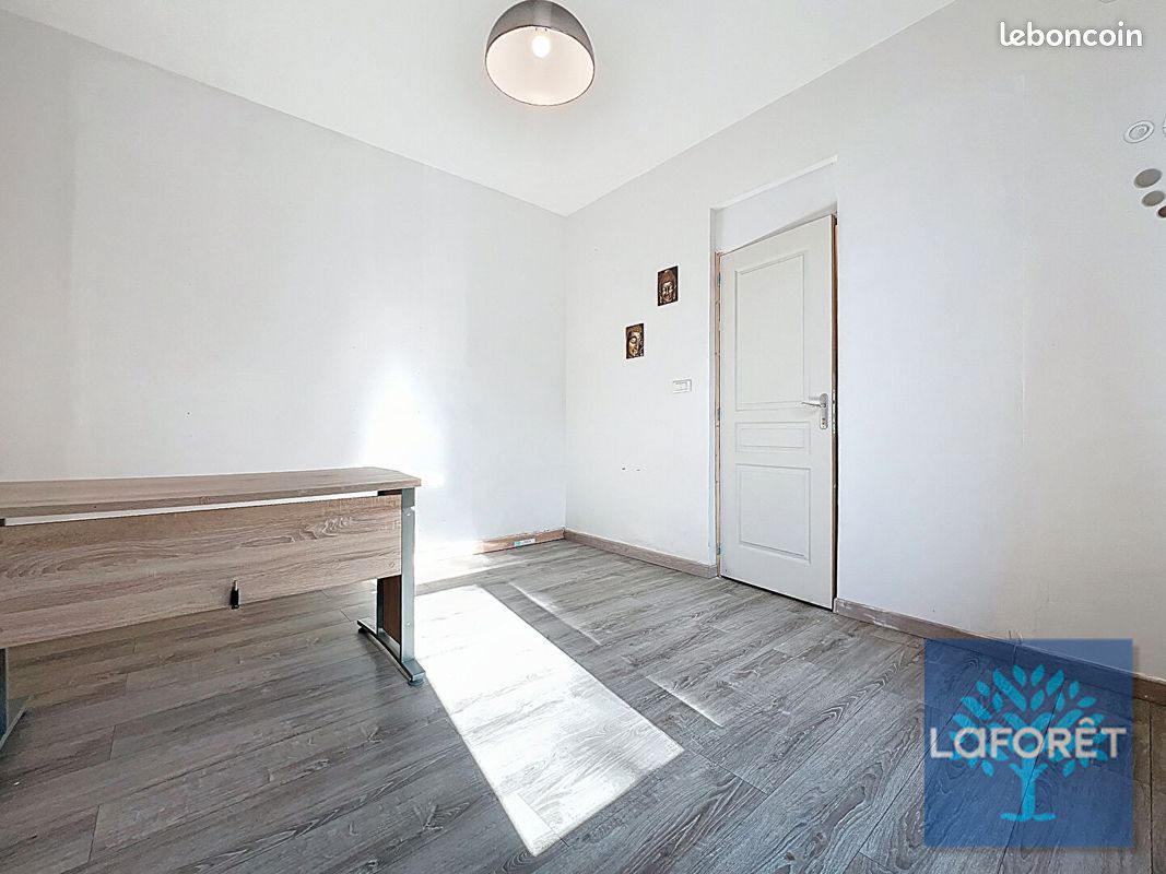 Maison a louer valenciennes - 5 pièce(s) - 112 m2 - Surfyn