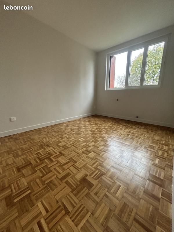 Appartement 2 pièces 50 m² · à Ivry-sur-Seine · 50 m² · 935 €/mois