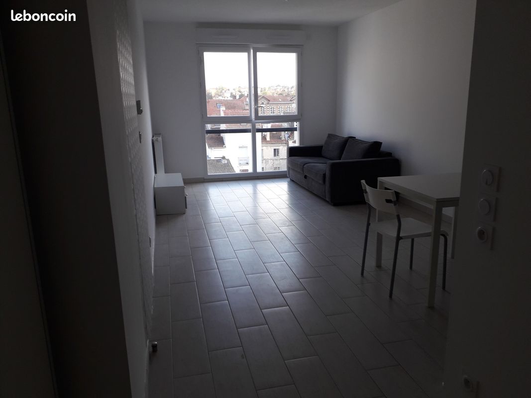 Appartement 1 pièce 31 m² · à Lagny-sur-Marne · 31 m² · 790 €