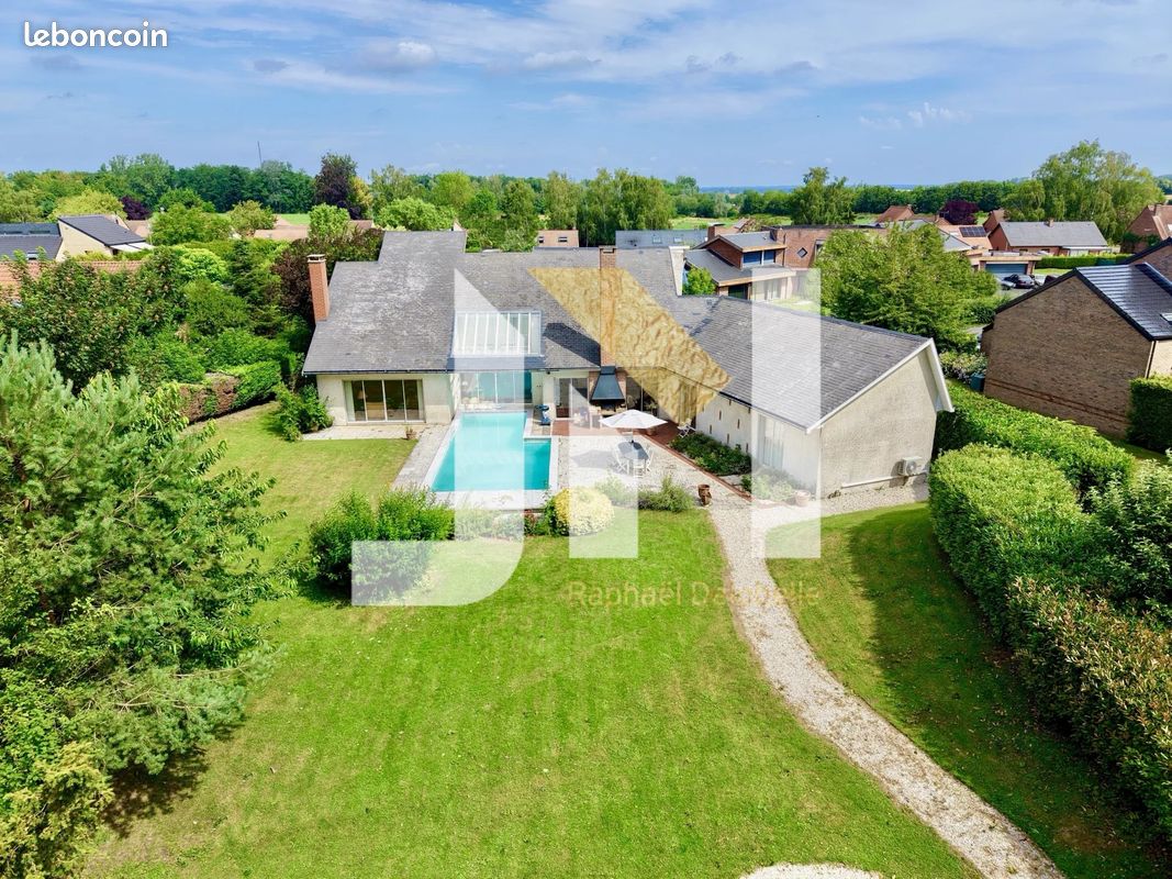Maison 7 pièces 230 m² · à Saultain · 230 m² · 500 000 €