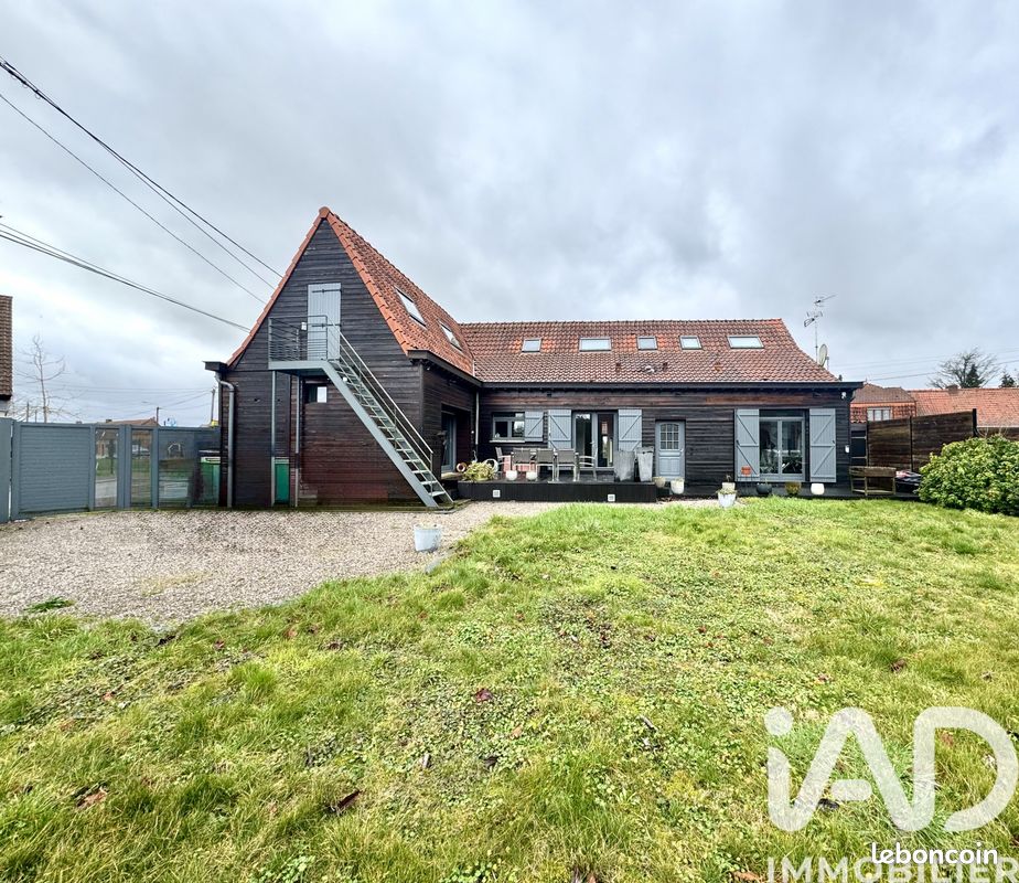 Maison 6 pièces 188 m² · à Ennevelin · 188 m² · 449 000 €