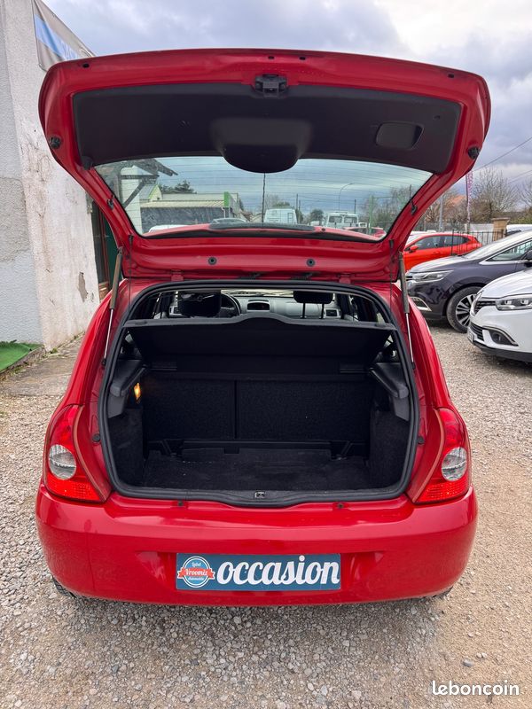 RENAULT Clio Campus 1.2 16V 75 CV eco2 Pack Clim PREMIERE MAIN (image 20)