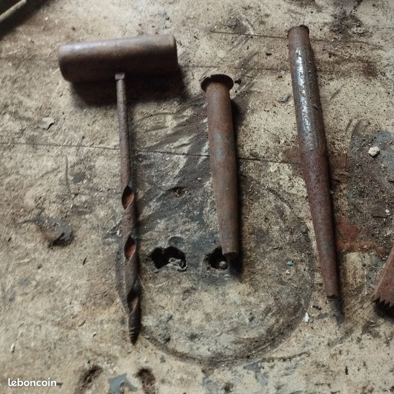 Vieux outils (image 8)