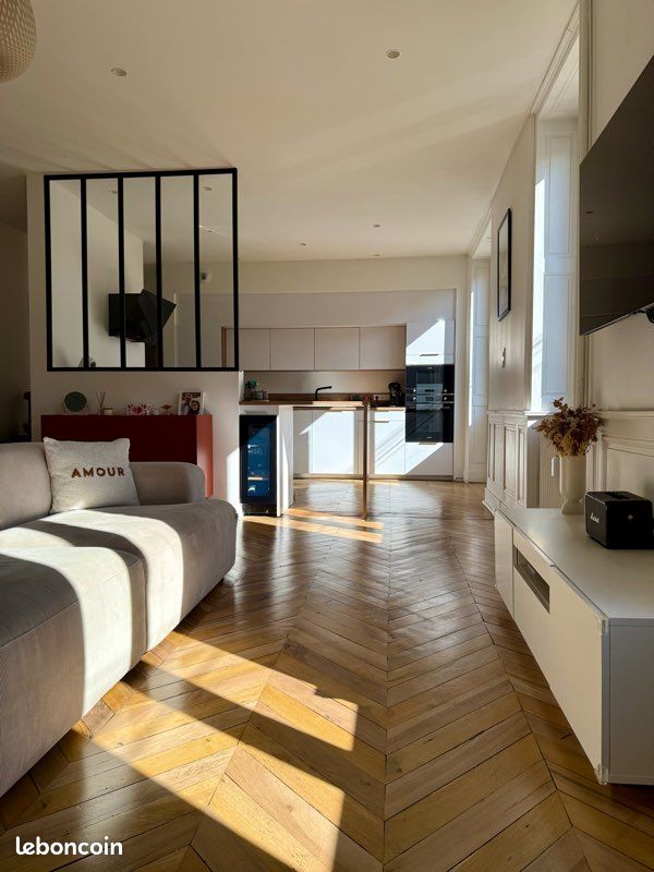Appartement 3 pièces 105 m² · à Belleville-en-Beaujolais · 105 m² · 229 000 €