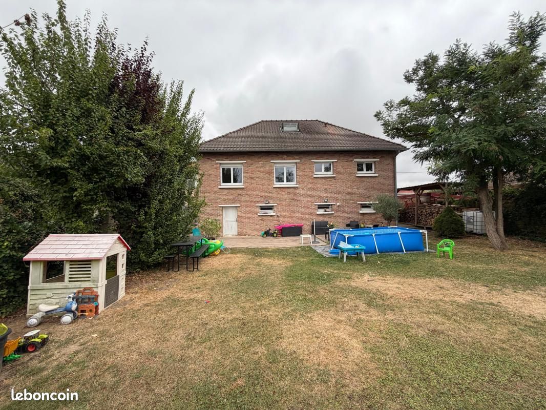 Maison 4 pièces 105 m² · à Merville · 105 m² · 282 000 €