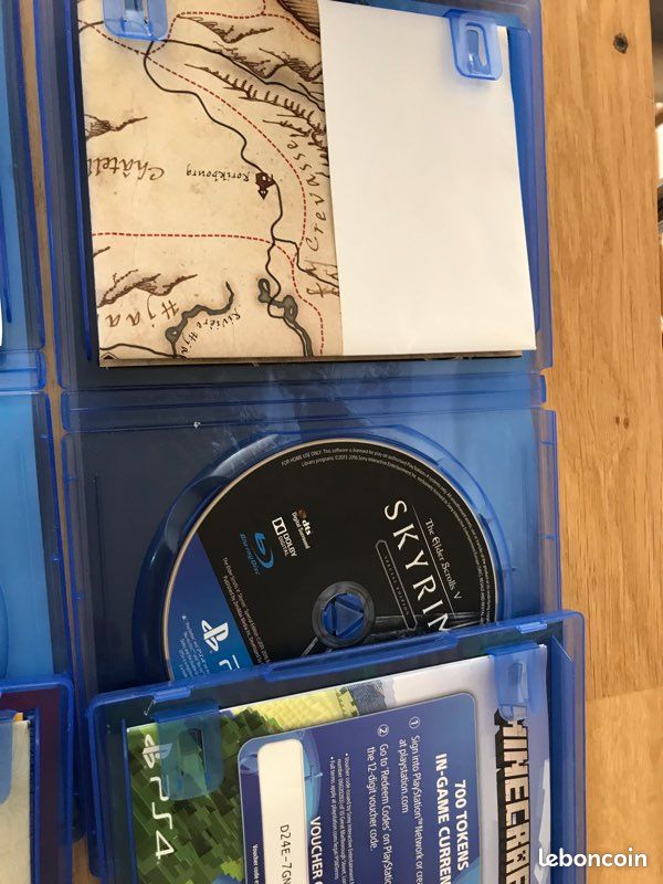 Lot de jeux PS4 God of war GTA Res Dead Redemtion Uncharted Fifa... (image 5)