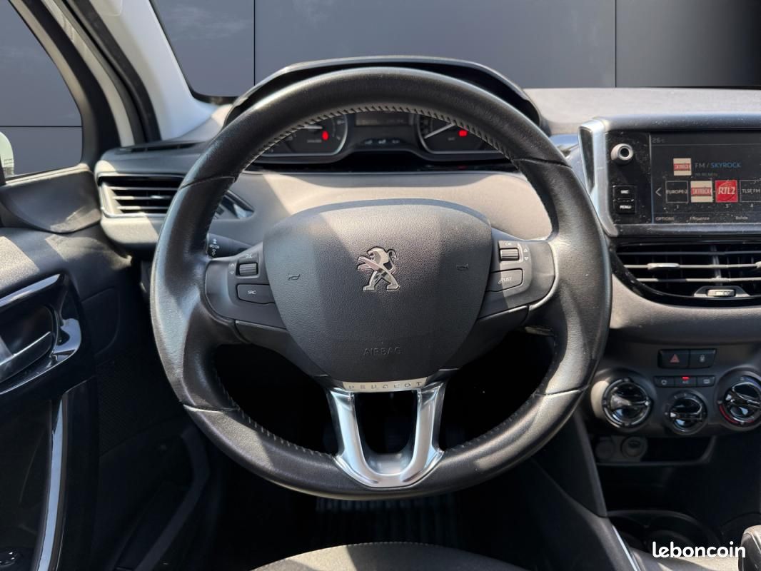 Peugeot 208 1.2 80 ch Active Business Start & Stop /Courroie neuve/CarPlay/Clim/Radar recul/Régul... (image 16)