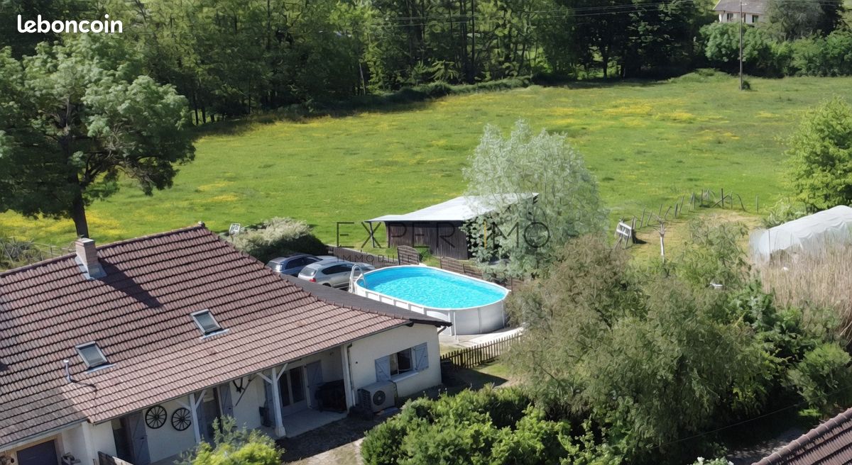 Maison 5 pièces 169 m² · à Bantanges · 169 m² · 207 000 €