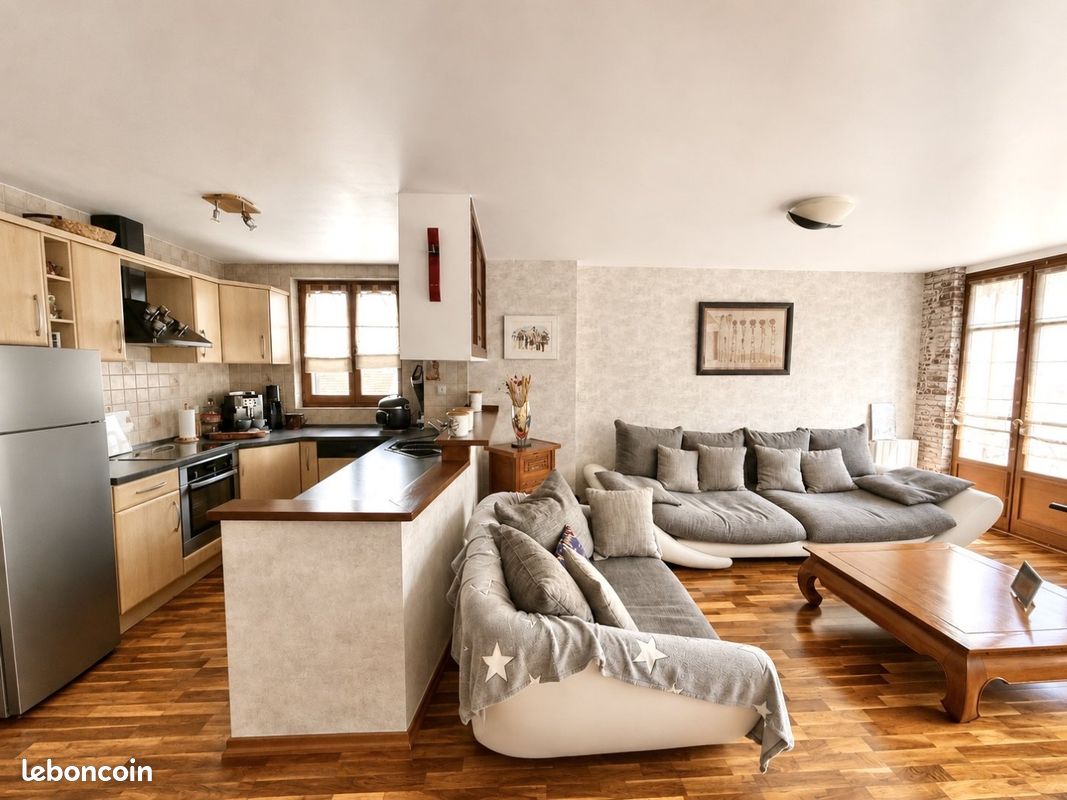 Appartement 4 pièces 77 m² · à Vizille · 77 m² · 170 000 €