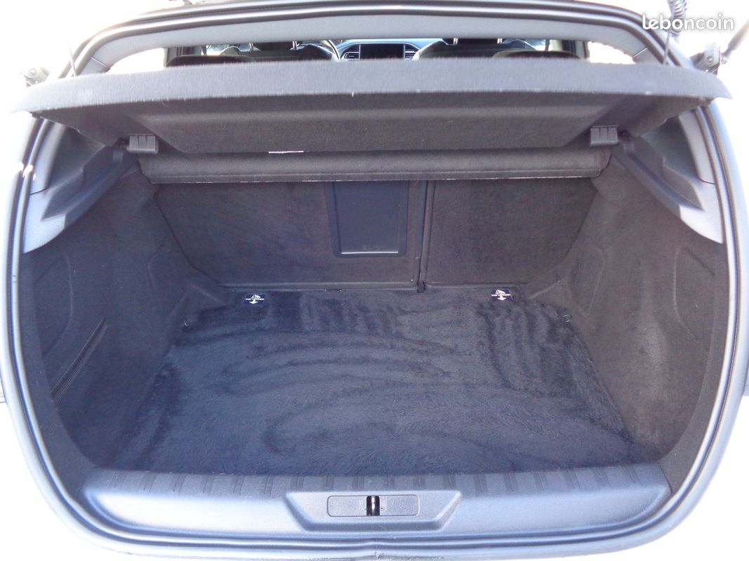 PEUGEOT 308 II Phase II 1.5 HDI 130 cv EAT8 GT Line (image 5)