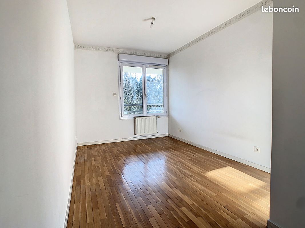 Appartement a louer sainte-foy-les-lyon - 4 pièce(s) - 95 m2 - Surfyn